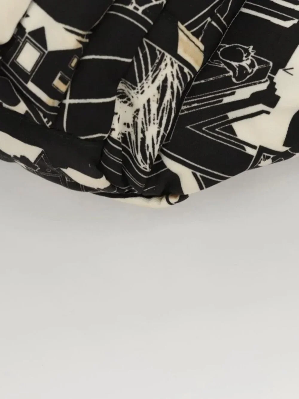 PRADA Shoulder Bag Nylon Black Silver Auth 125913 - Picture 3 of 16